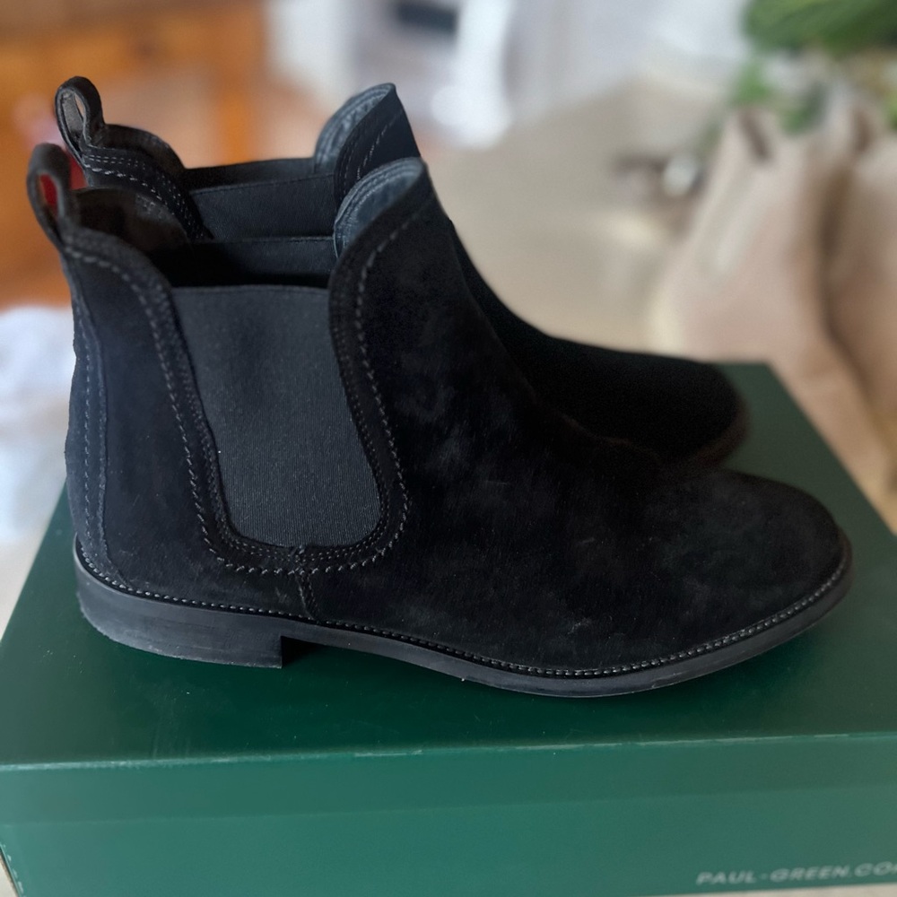 Paul Green Black Suede Ankle Boots size 8.5